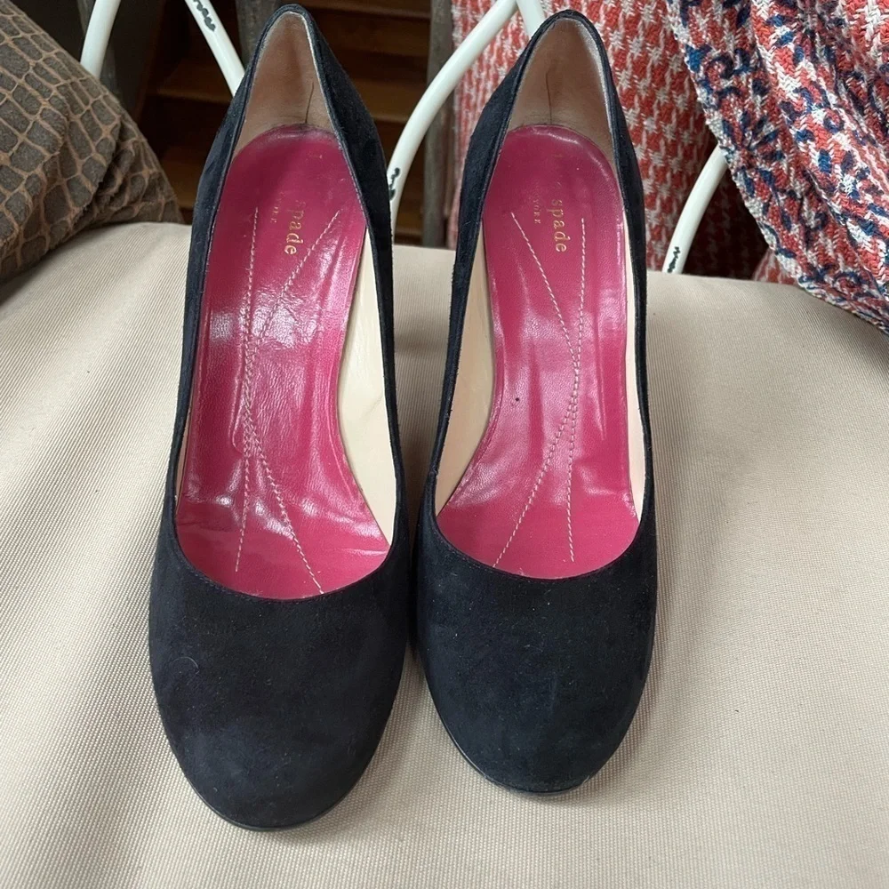 Kate Spade New York Suede‎ Round Toe Pumps in Black Size 7.5